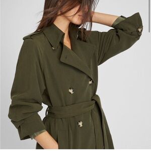 Club Monaco draped trench manteaux in olive pit color